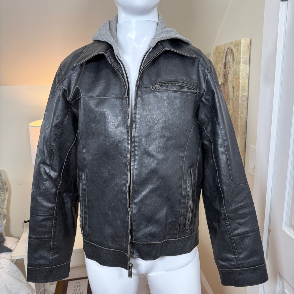 GUESS Black Faux Leather Moto Jacket Men’s Medium Quilted Lined